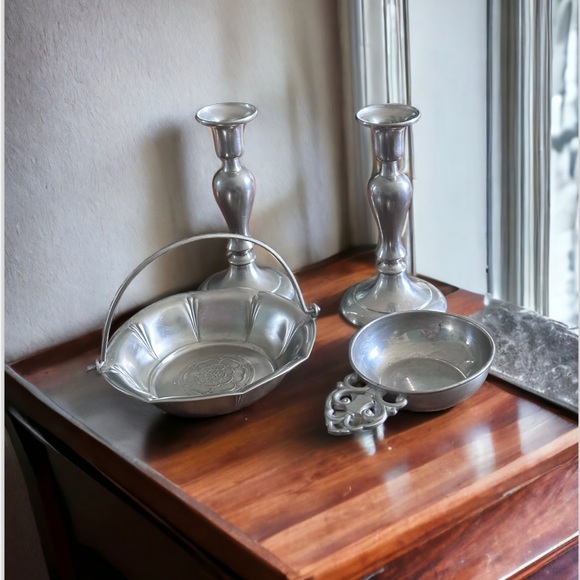 Set of 4 Pewter Items - Picture 11 of 13